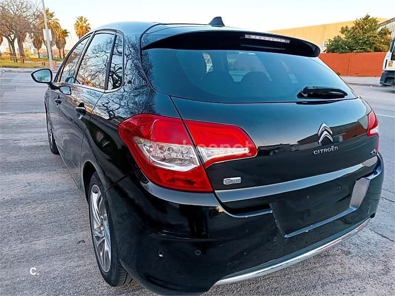 Usado Citroën C4 Exclusive 112 CV (82 kW) 2010 Negro Berlina