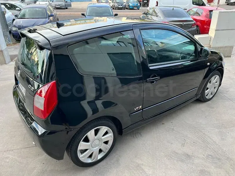 Usado Citroën C2 110 CV (80 kW) 2008 Negro Utilitario