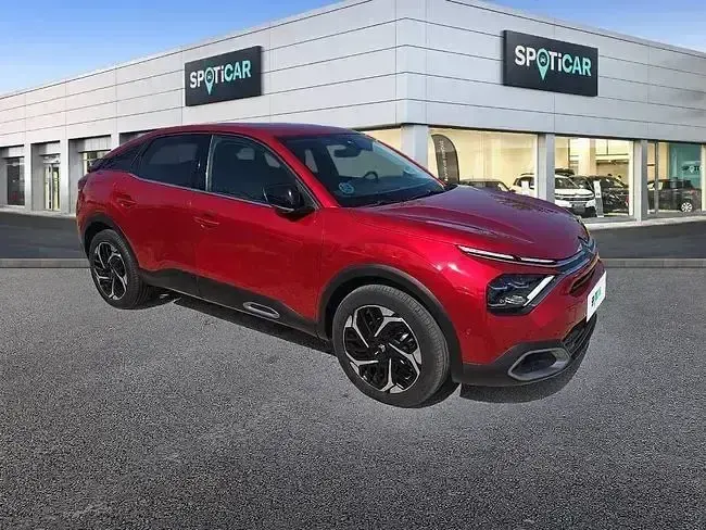 Usado Citroën C4 131 CV (96 kW) 2023 Rojo SUV