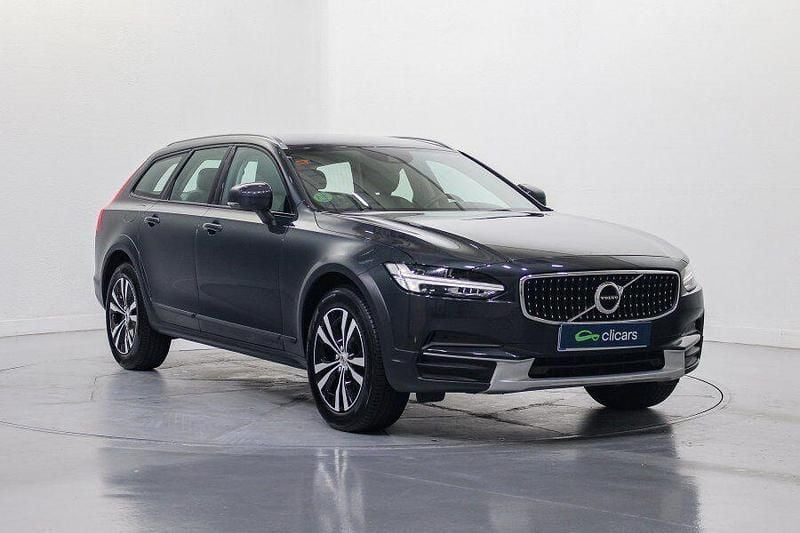 Usado Volvo V90 CC 190 CV (139 kW) 2020 Gris / plata Familiar