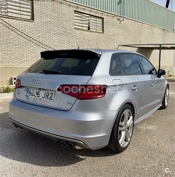 Usado Audi A3 S-Line 150 CV (110 kW) 2016 Gris / plata Berlina