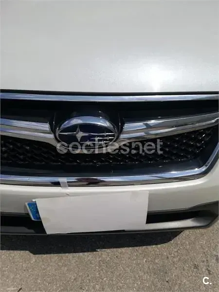 Usado Subaru XV 147 CV (108 kW) 2018 Negro SUV