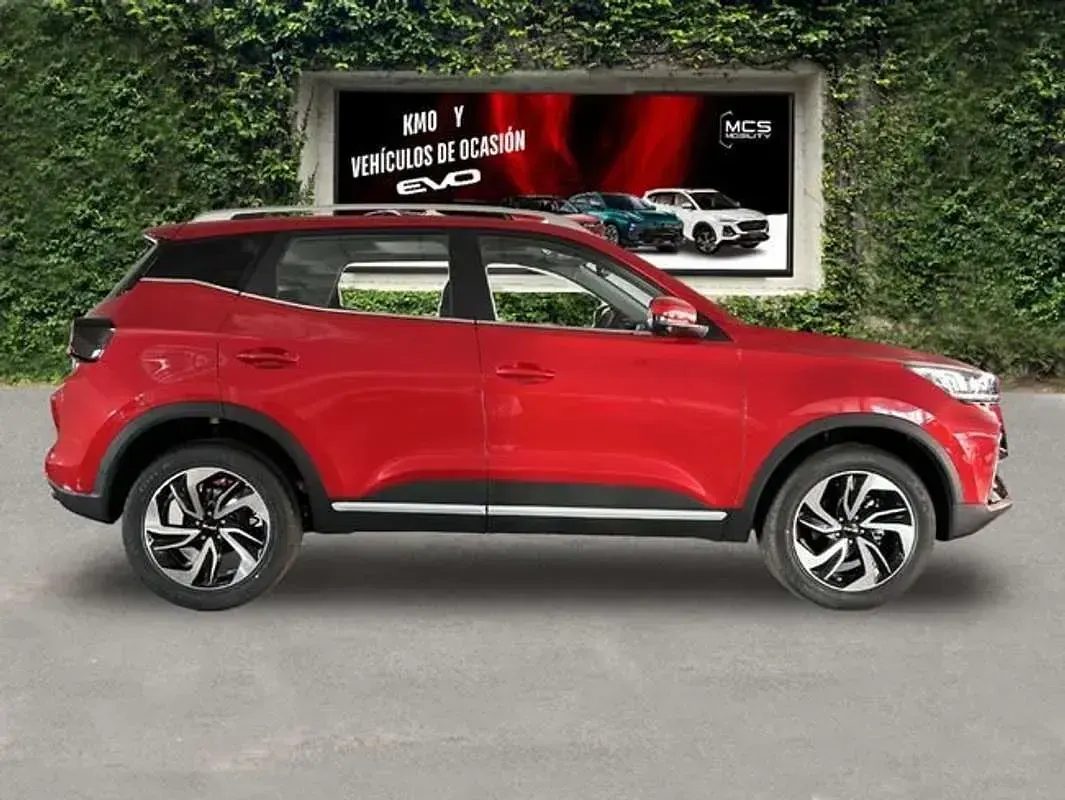 Nuevo EVO Evo 4 117 CV (86 kW) 2025 Rojo SUV