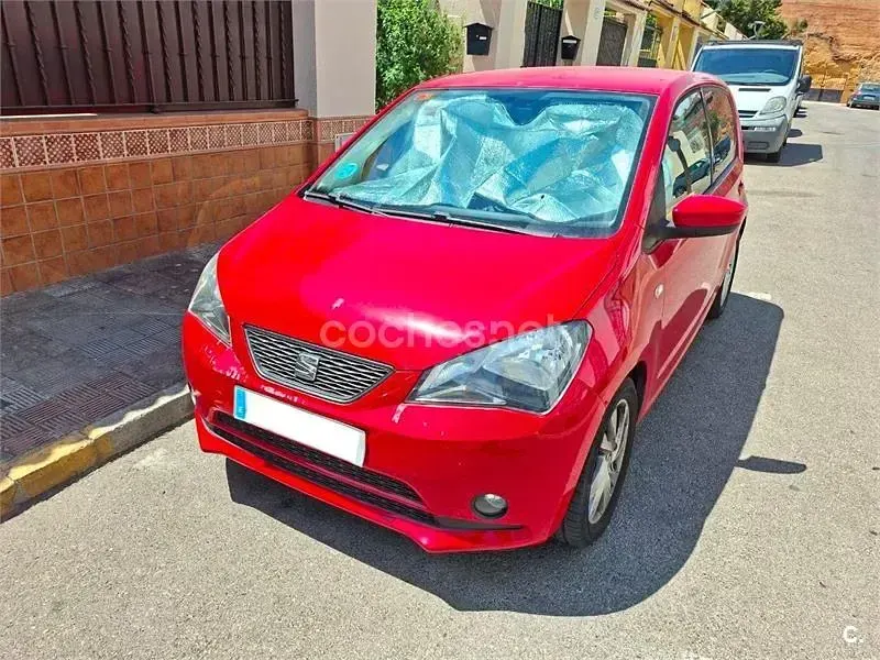 Usado Seat Mii Sport 75 CV (55 kW) 2015 Rojo Utilitario