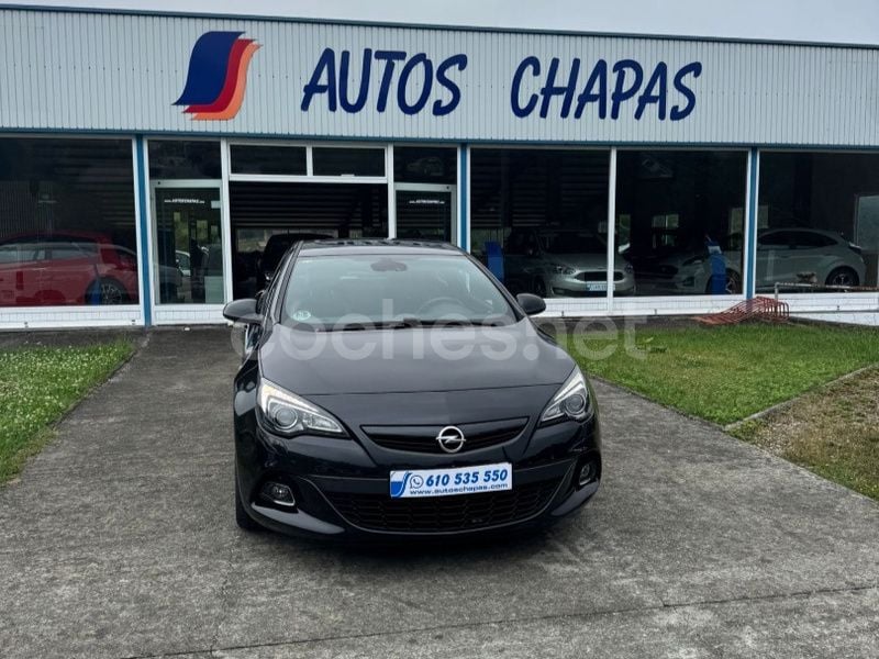Negro Usado 2015 Opel Astra GTC Berlina | 17.500 € - Imagen 1/4