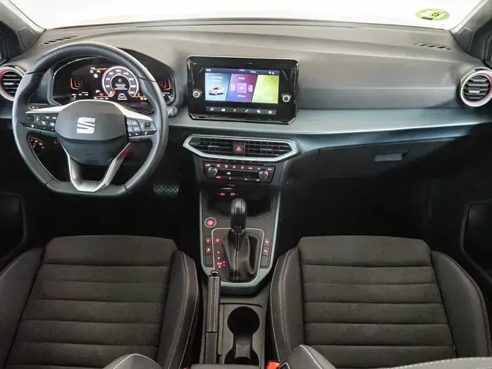Usado Seat Arona Xperience 115 CV (84 kW) 2025 Blanco SUV
