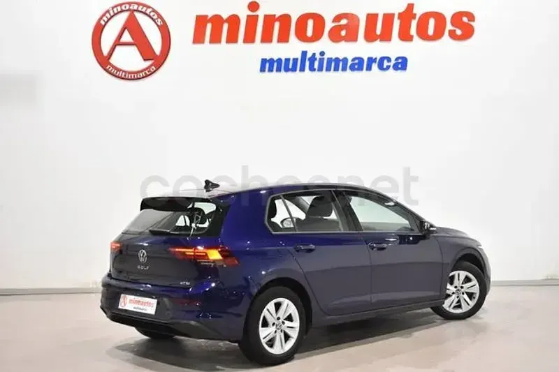Usado VW Golf VII Life 150 CV (110 kW) 2020 Azul Berlina