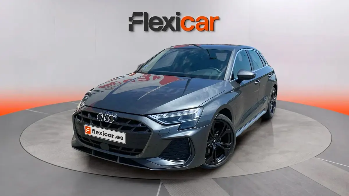 Usado Audi A3 S-Line 150 CV (110 kW) 2025 Gris Berlina