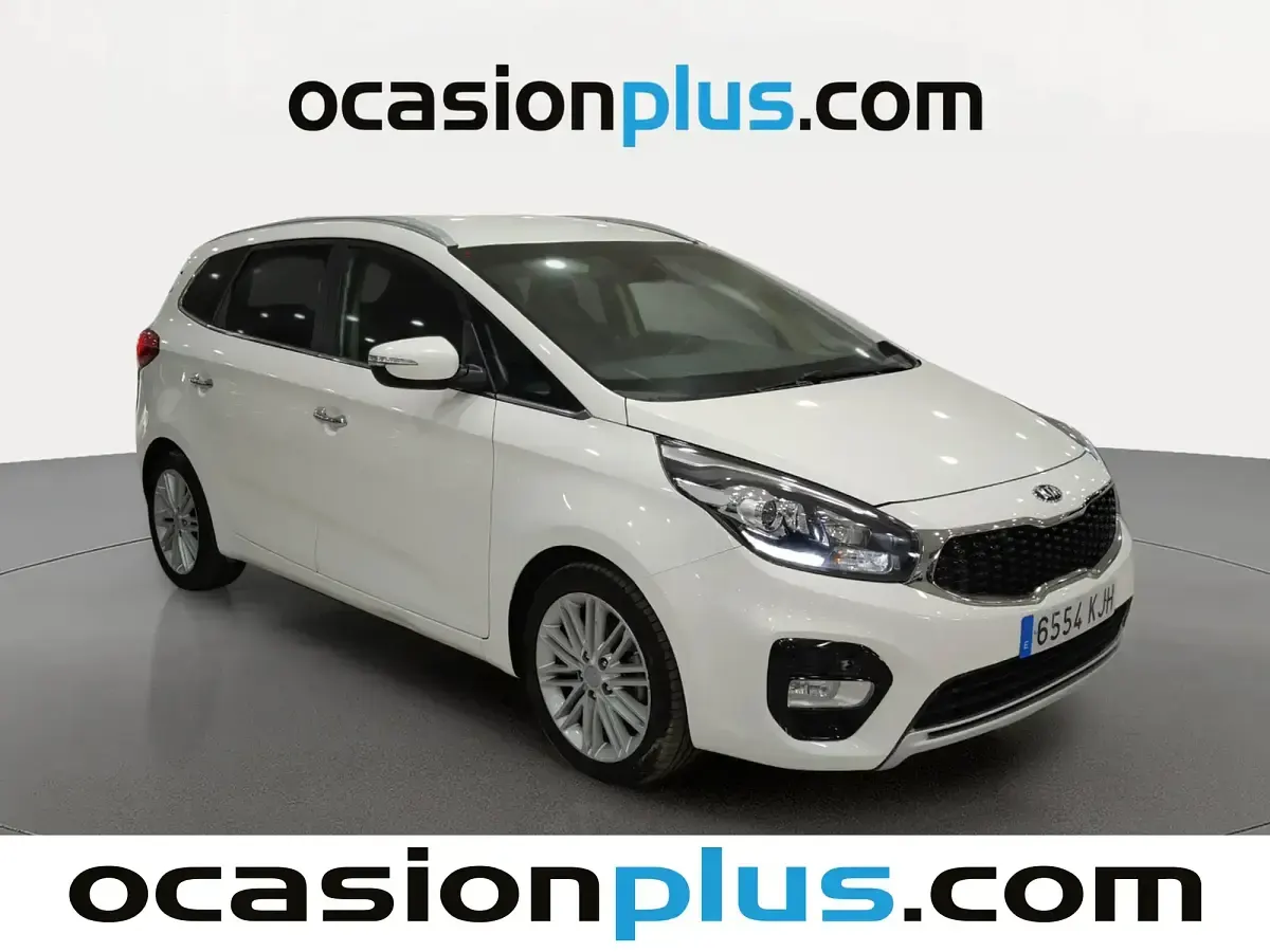 Usado Kia Carens 115 CV (84 kW) 2018 Blanco Monovolumen