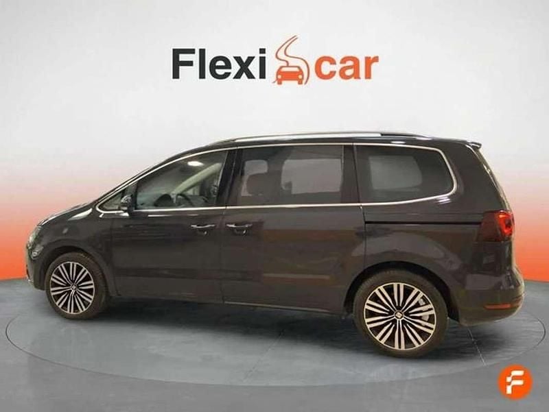 Usado Seat Alhambra 4Drive 177 CV (130 kW) 2019 Gris Monovolumen