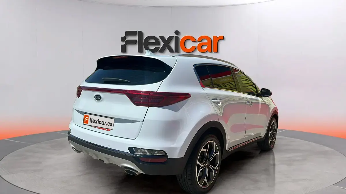Usado Kia Sportage GT-Line 177 CV (130 kW) 2019 Blanco SUV