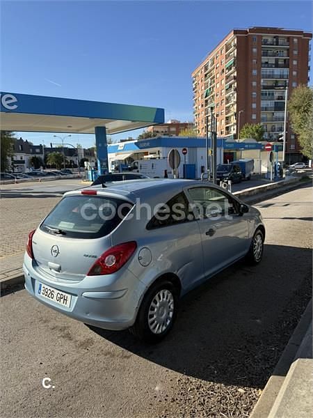 Usado Opel Corsa Essentia 75 CV (55 kW) 2009 Azul Berlina