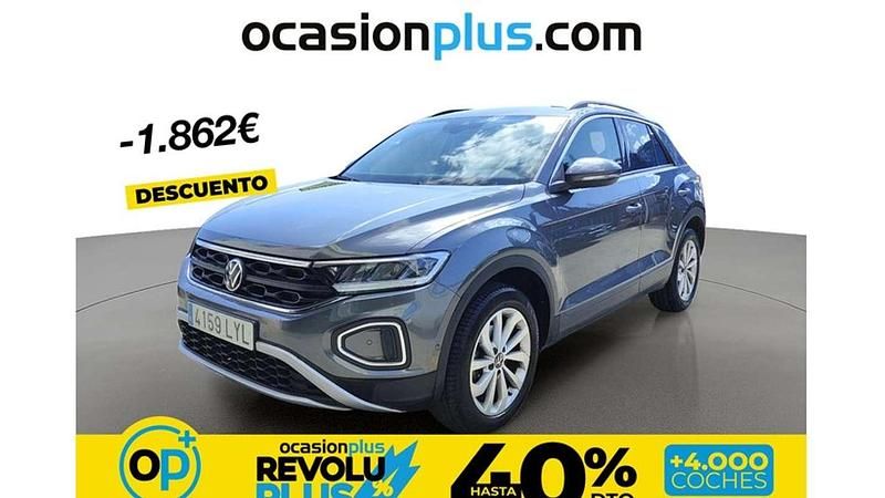 Usado VW T-Roc Life 150 CV (110 kW) 2022 Gris SUV