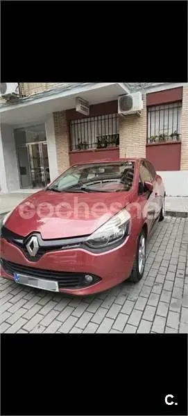 Usado Renault Clio IV Business 90 CV (66 kW) 2015 Rojo Berlina