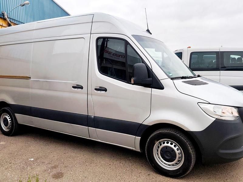 Usado Mercedes Sprinter 143 CV (105 kW) 2021 Gris Van