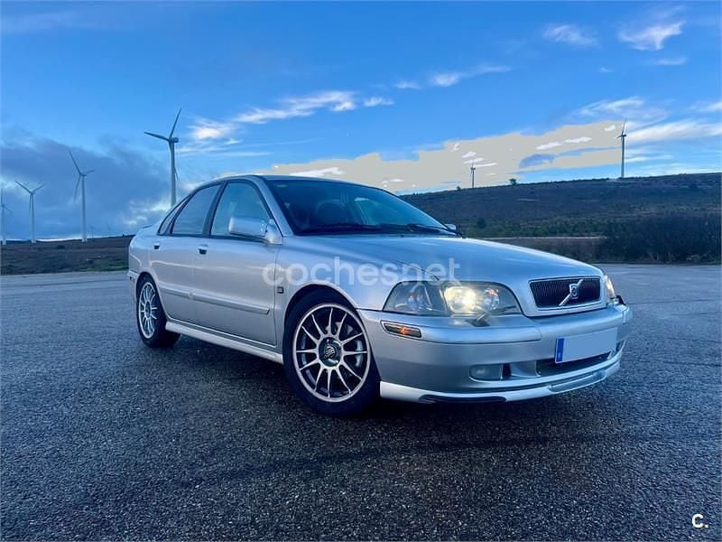 Usado Volvo S40 163 CV (119 kW) 2001 Gris / plata Berlina