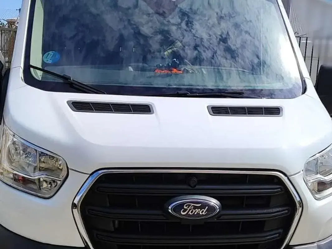 Usado Ford Transit Limited 131 CV (96 kW) 2021 Blanco Van