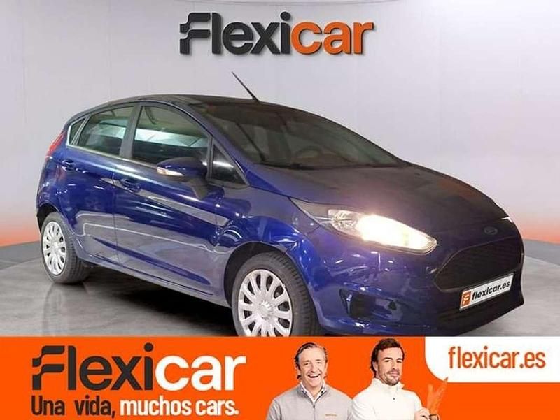Usado Ford Fiesta Trend 82 HP (60 kW) 2017 Sedan