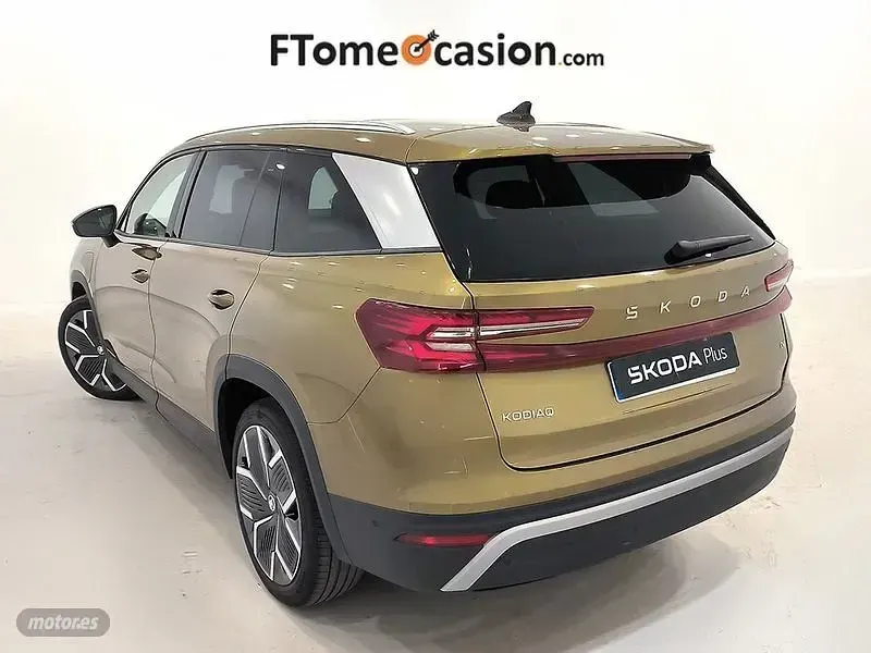 Usado Skoda Kodiaq Selection 204 CV (150 kW) 2024 Oro SUV
