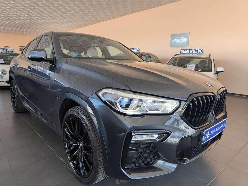 Usado BMW X6 M Sport 340 CV (250 kW) 2021 Gris SUV