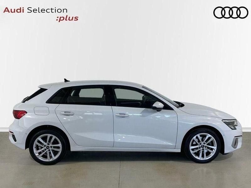 Usado Audi A3 Advanced Plus 116 CV (85 kW) 2021 Blanco Berlina