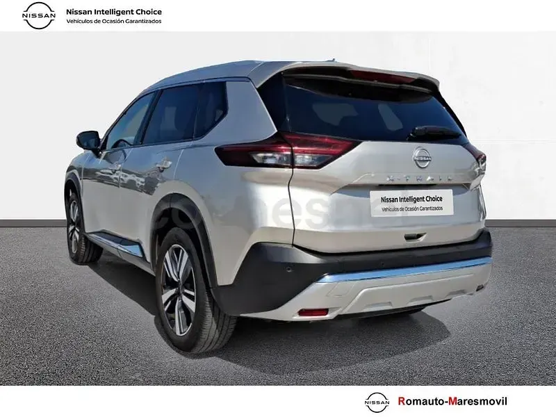 Usado Nissan X-Trail Tekna 163 CV (119 kW) 2023 Gris / plata SUV