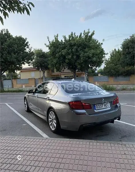Usado BMW 528 Comfort Edition 258 CV (189 kW) 2011 Gris / plata Berlina