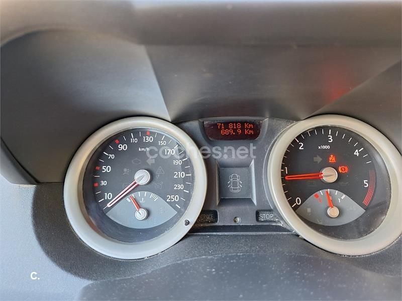 Usado Renault Mégane II Privilege 100 CV (73 kW) 2005 Gris / plata Berlina