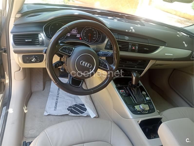 Usado Audi A6 320 CV (235 kW) 2015 Beige Familiar