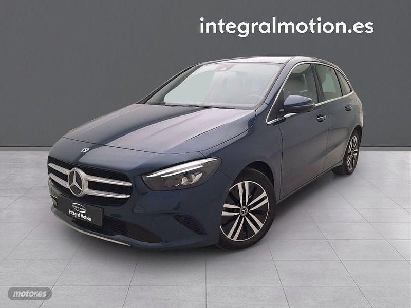 Azul Usado 2021 Mercedes B250e Monovolumen | 27.990 € (Precio justo) - Imagen 1/4