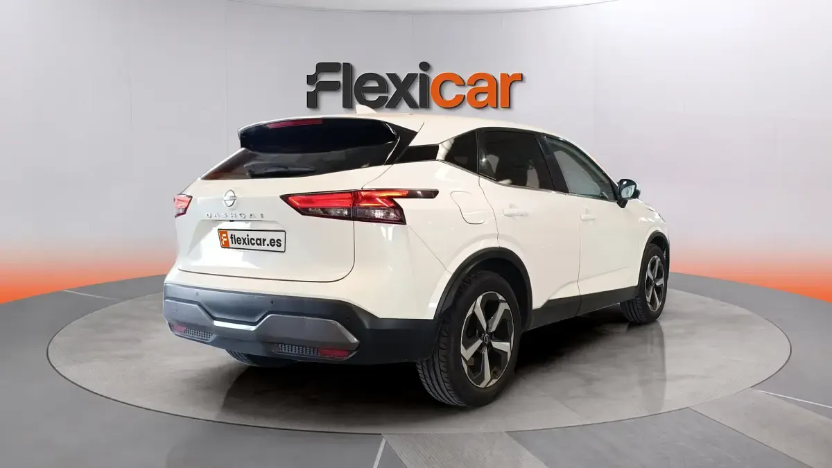 Usado Nissan Qashqai N-Connecta 158 CV (116 kW) 2023 Blanco SUV