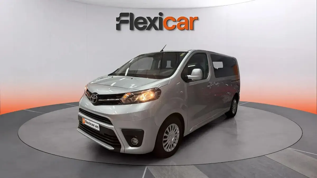 Usado Toyota Proace Verso 150 CV (110 kW) 2019 Gris Familiar