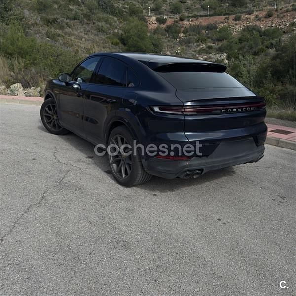 Usado Porsche Cayenne Coupe 462 CV (339 kW) 2023 Azul Coupe