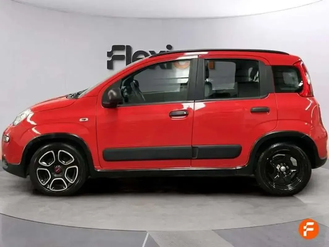 Usado Fiat Panda City Life 71 CV (52 kW) 2022 Rojo Utilitario