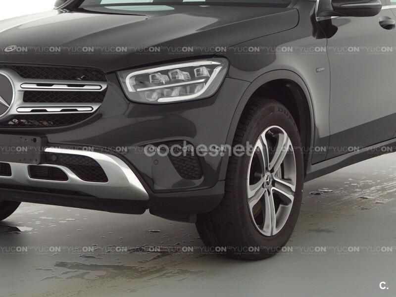 Usado Mercedes GLC300e 320 CV (235 kW) 2021 Negro SUV