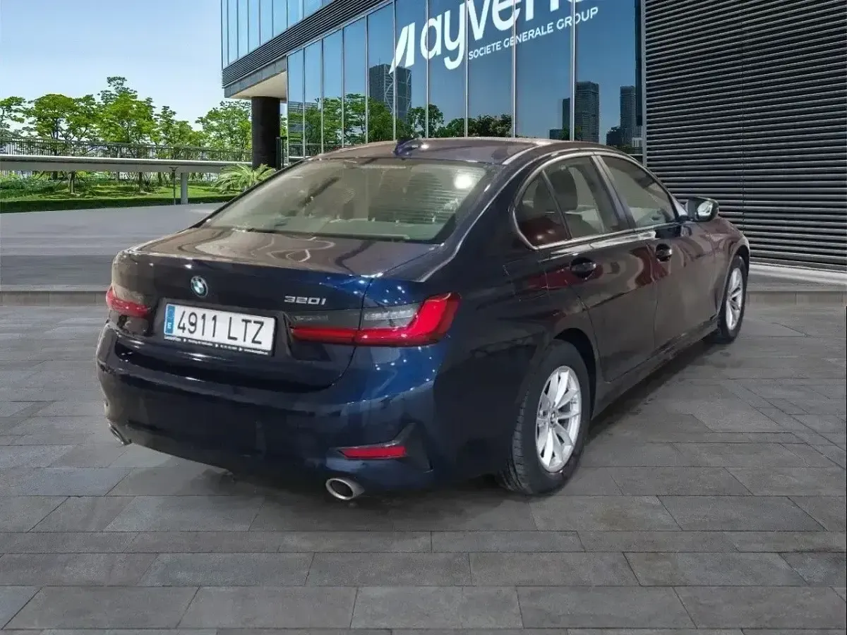 Usado BMW 320 184 CV (135 kW) 2021 Azul Berlina