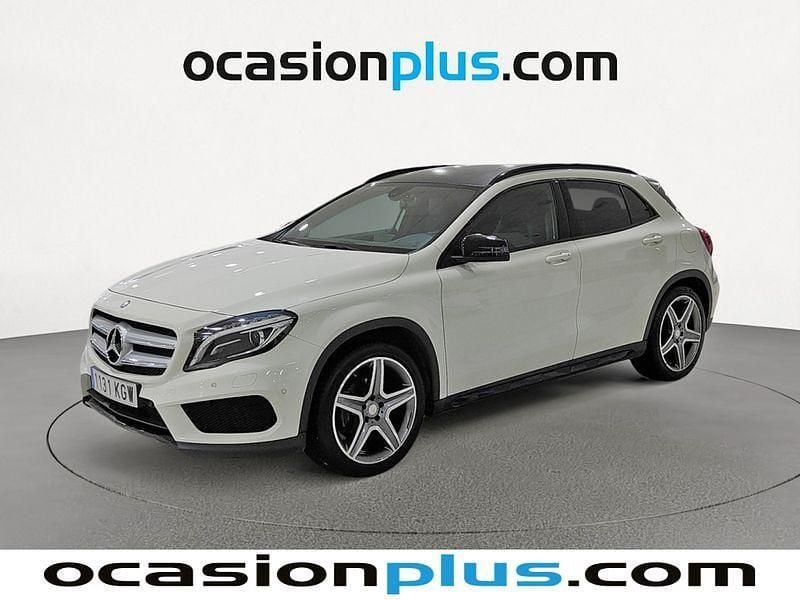 Blanco Usado 2015 Mercedes GLA200 AMG SUV | 17.690 € (Precio justo) - Imagen 1/4