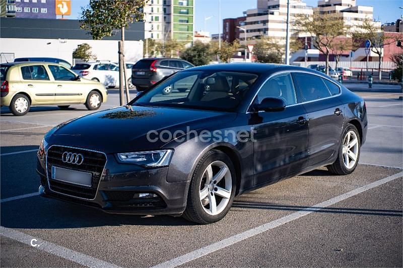 Usado Audi A5 Sportback Advanced 150 CV (110 kW) 2015 Gris / plata Utilitario