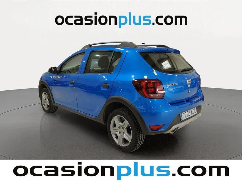 Usado Dacia Sandero Stepway 90 CV (66 kW) 2017 Azul Utilitario