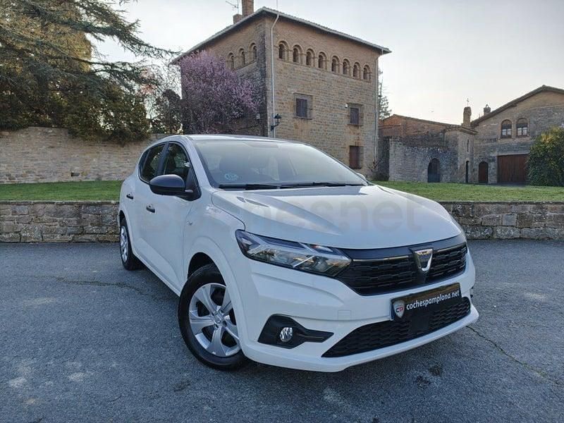 Usado Dacia Sandero Essentiel 67 CV (49 kW) 2021 Blanco Berlina