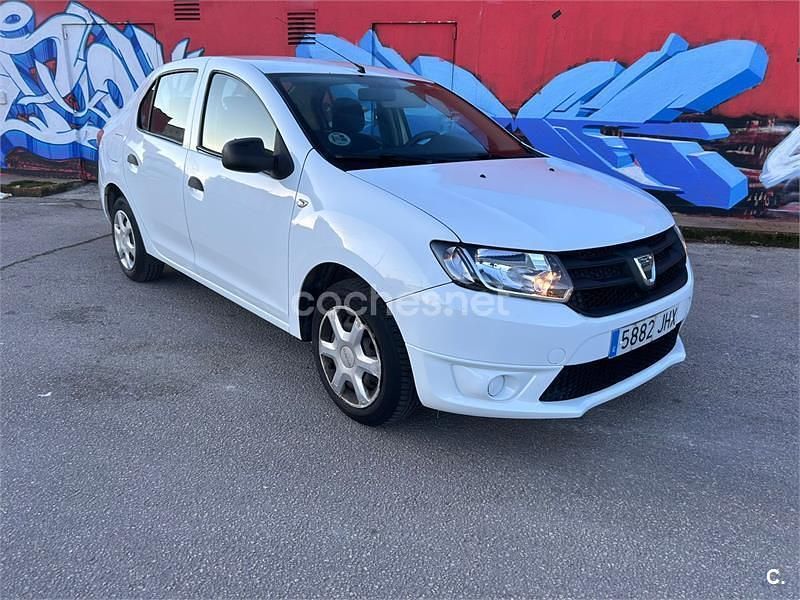 Usado Dacia Logan Ambiance 90 CV (66 kW) 2015 Blanco Berlina