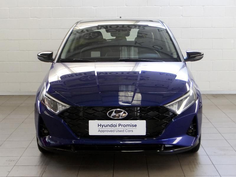 Usado Hyundai i20 85 CV (62 kW) 2023 Azul