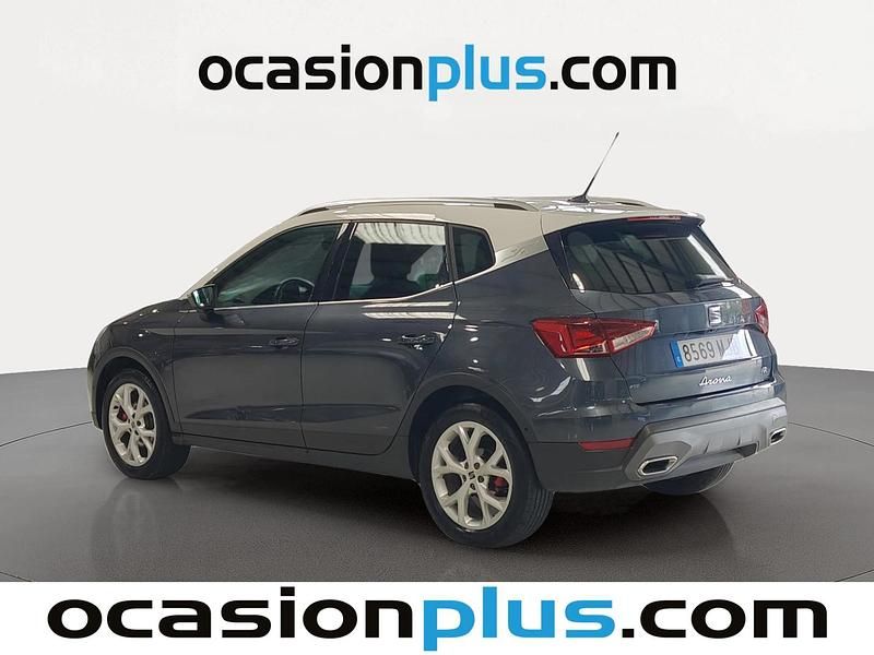 Usado Seat Arona FR 150 CV (110 kW) 2023 Gris SUV