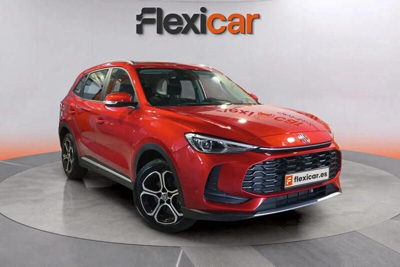 Rojo Usado 2024 MG ZS Comfort Berlina | 19.490 € - Imagen 1/4