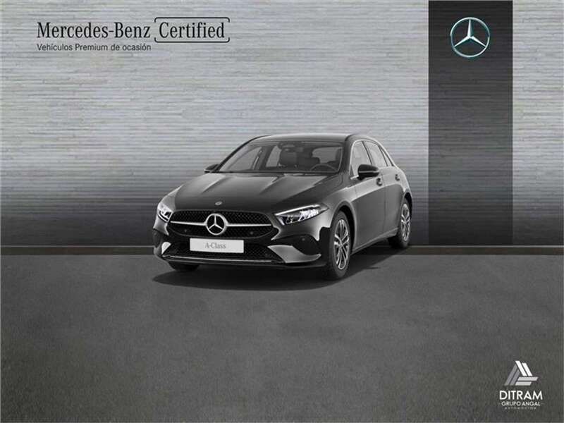 Usado 2023 Mercedes A180 Berlina | 28.208 € (Precio justo) - Imagen 1/4