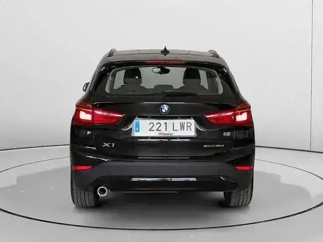 Usado BMW X1 Performance 116 CV (85 kW) 2022 Negro SUV