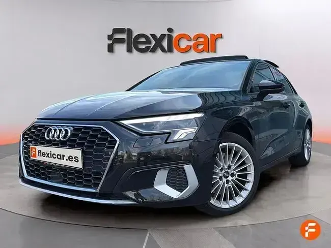 Usado Audi A3 150 CV (110 kW) 2021 Negro Berlina
