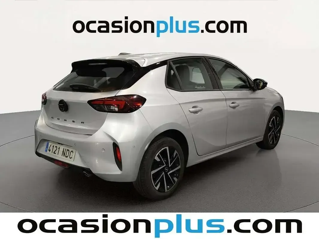 Usado Opel Corsa S 101 CV (74 kW) 2025 Gris Utilitario