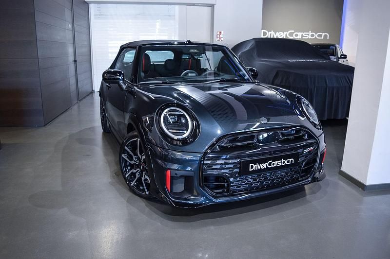 Nuevo Mini John Cooper Works 231 CV (169 kW) 2025 Gris Utilitario