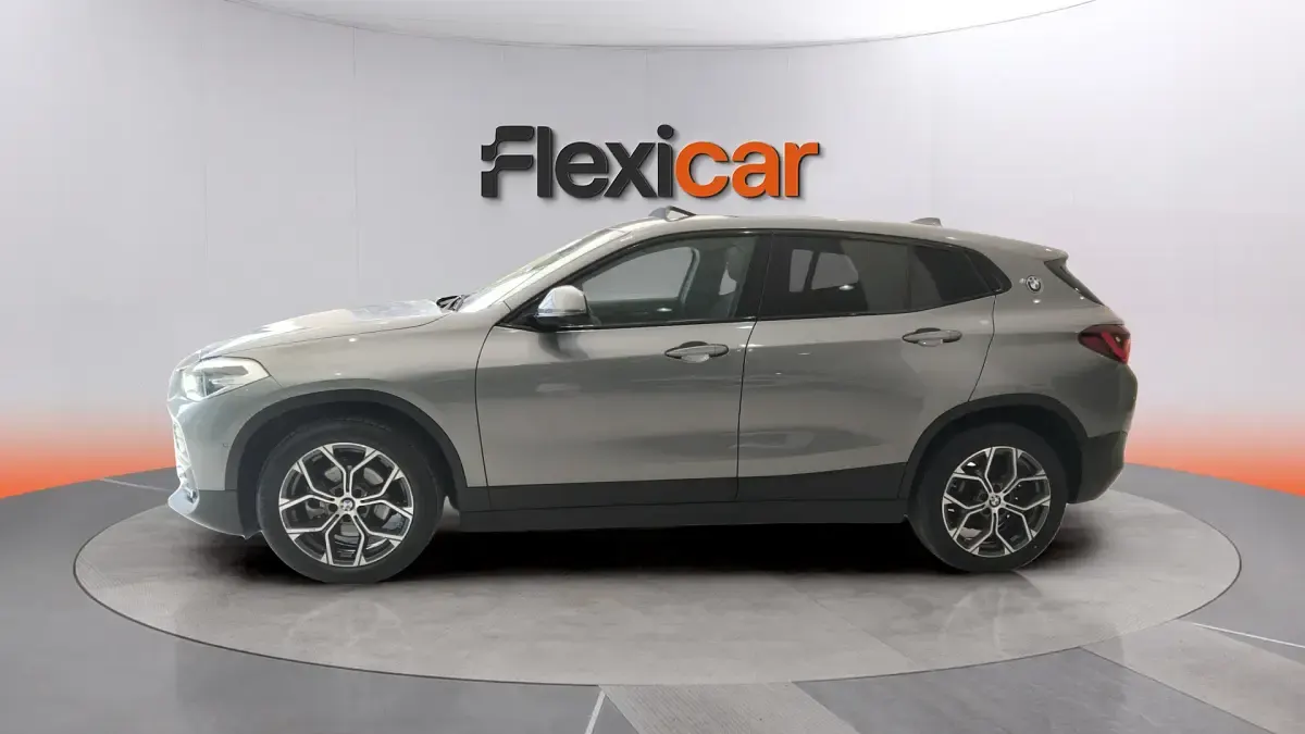 Usado BMW X2 136 CV (100 kW) 2023 Gris SUV
